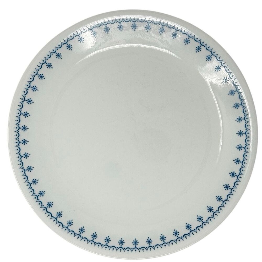 Vintage Corelle Blue Snowflake Garland 10.25" Dinner Plates Set of 6